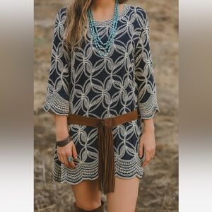 SOLITAIRE | Navy and Cream Embroidered Geometric Tunic